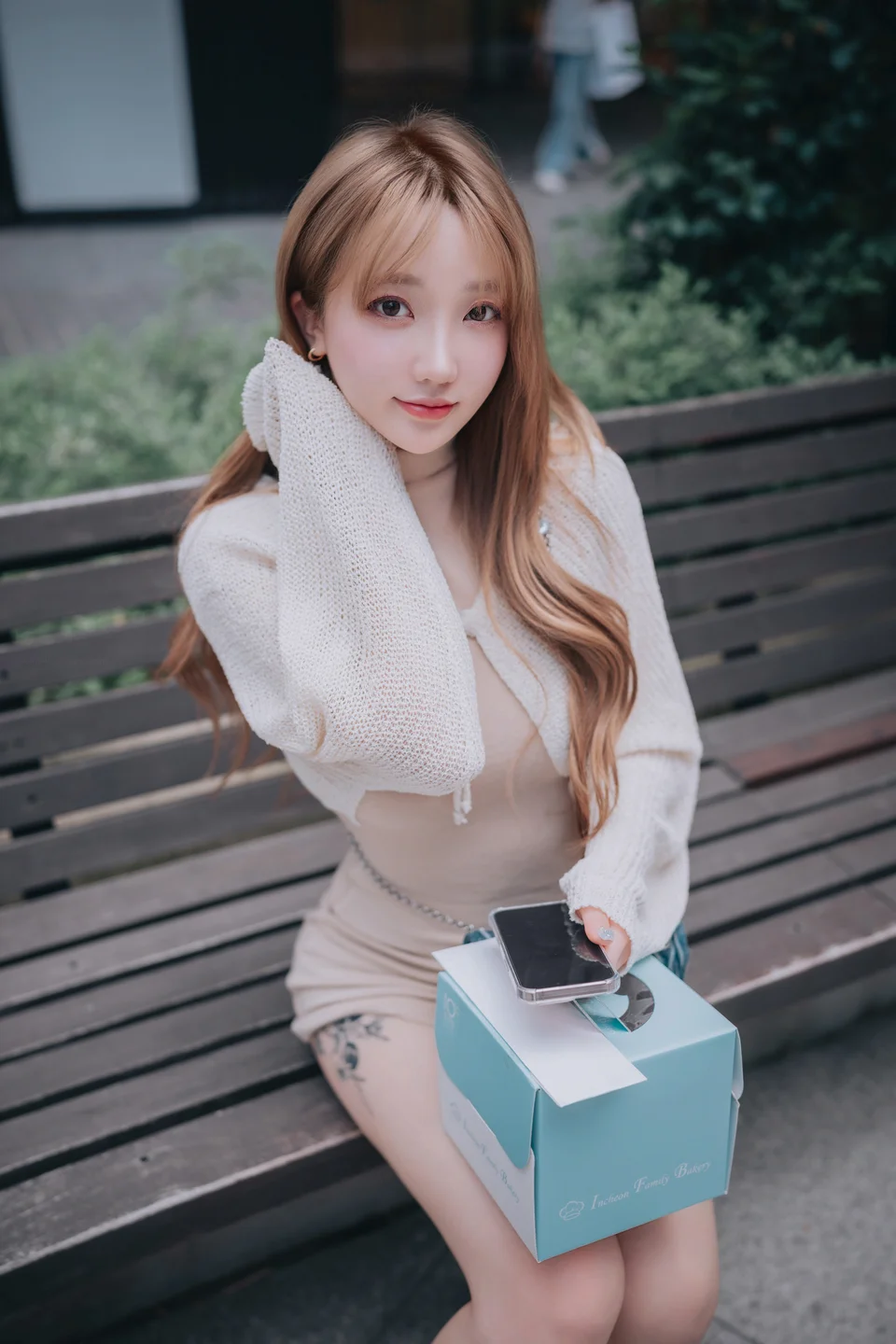 孙乐乐(Son Ye-Eun)-115 Happy Solo Birthday [251P-982MB] tg@simisebaisi 【丝足阁】058.webp